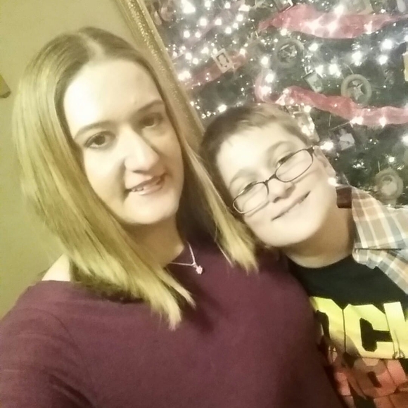 Meet your Posher, Deanna - Picture 1 of 1